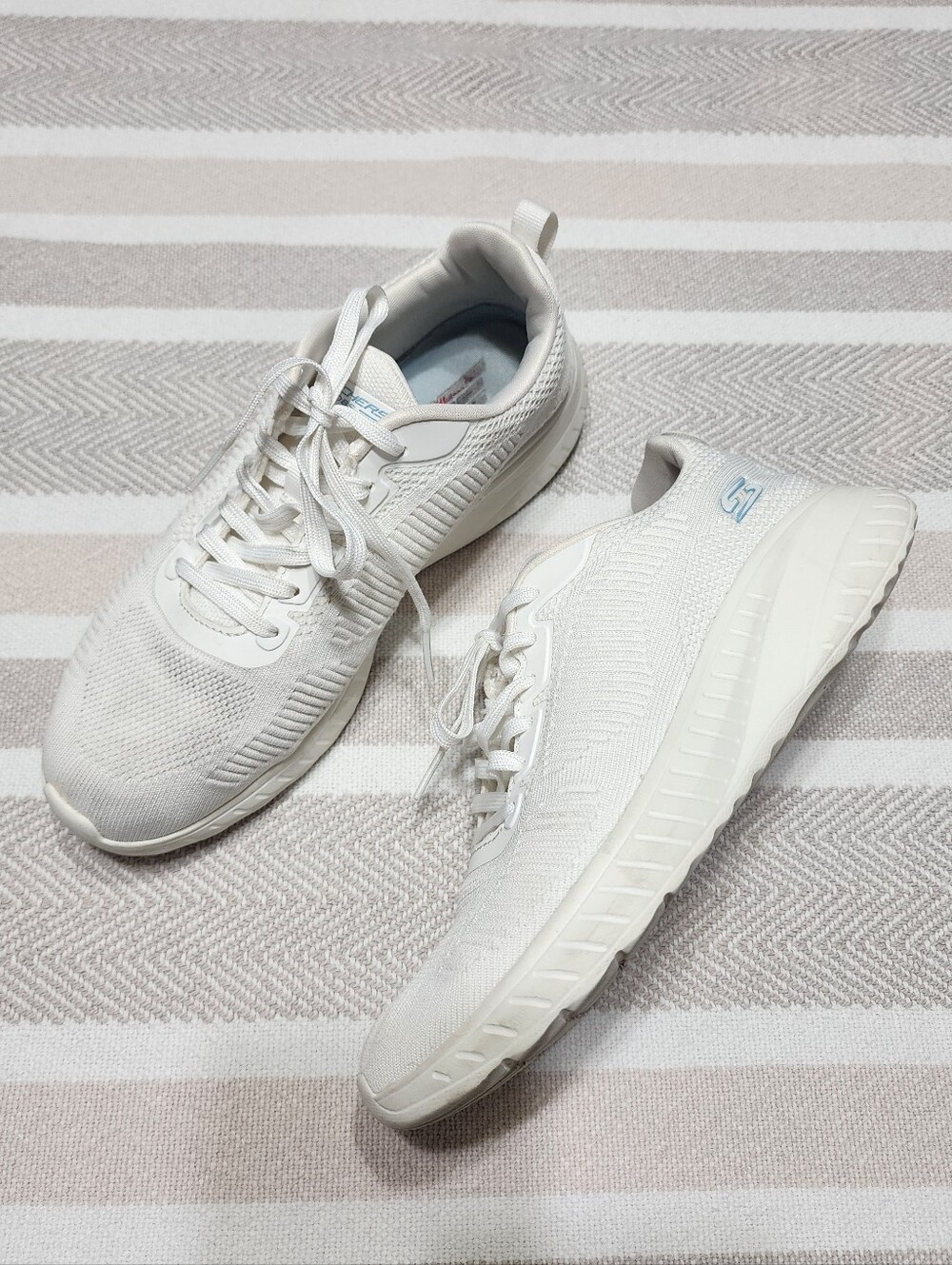 Skechers Bobs Memory Foam White Sneaker